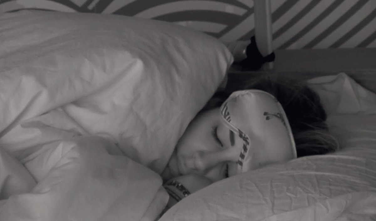Cris_Porta's tweet photo. Necesito dormir 12h del tirón. 💤 https://t.co/ISiIwDjQan