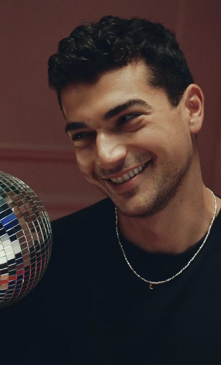 _whereverillgo's tweet image. Beh che dire