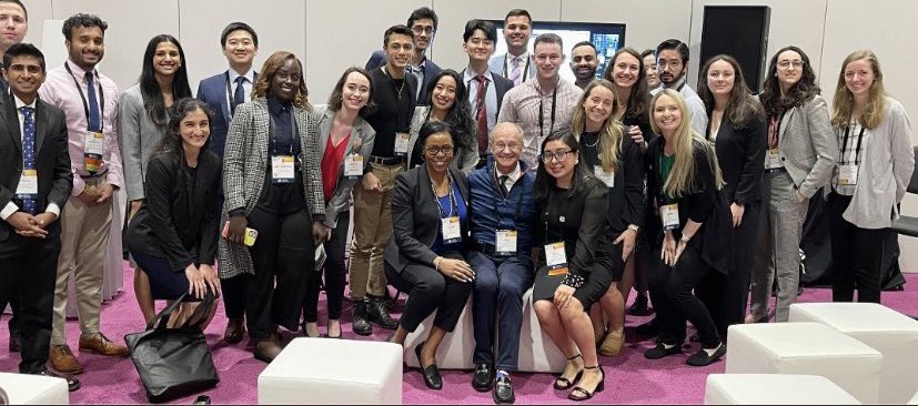 _MeghanaIyer's tweet image. Not only did I get to meet and learn from the world’s leading cardiology experts @ACCinTouch, but I also found a new community of fellow med students, friends and #futurecardiologists and fellow #WIC. So inspired by all these incredible individuals. #ACCMedStudent