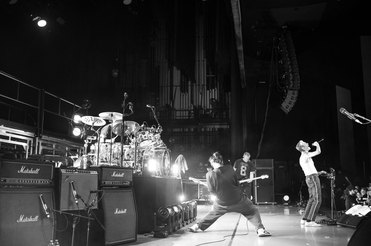 janesaddiction's tweet image. Bakersfield, CA - 03.05

📸 @carlocavaluzzi