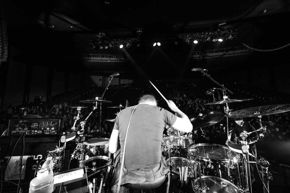 janesaddiction's tweet image. Bakersfield, CA - 03.05

📸 @carlocavaluzzi