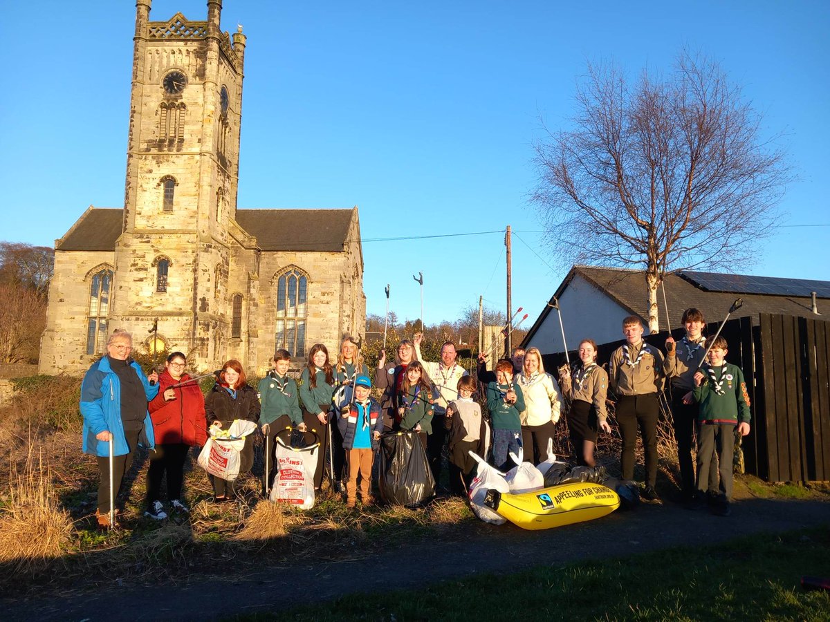 CoopSandra's tweet image. We collected TEN bags of rubbish!! We&apos;ll be back to collect more when it isn&apos;t quite so bitterly cold... ❄️
@gg_tay_ochils @clacksscouts
#ChooseTheWorldYouWant
#ChooseFairtrade @coopuk
#LocalCauses #LocalCommunity
#ItsWhatWeDo
@derek_coop @Tom_MPM