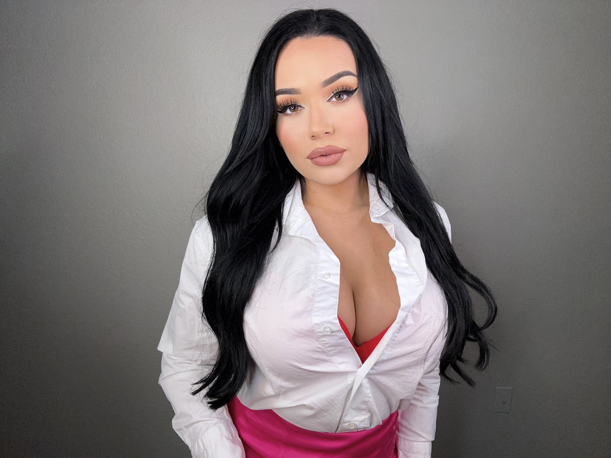 TW Pornstars 2 pic. 🌸 Mia Jocelyn 🌸. Twitter. My new linkedin profile