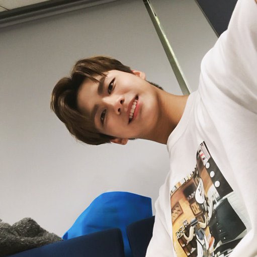 경윤아
오늘도 쫀하루 ʕ”̮ॽु⋆⁺₊⋆ ♡̷̷̷