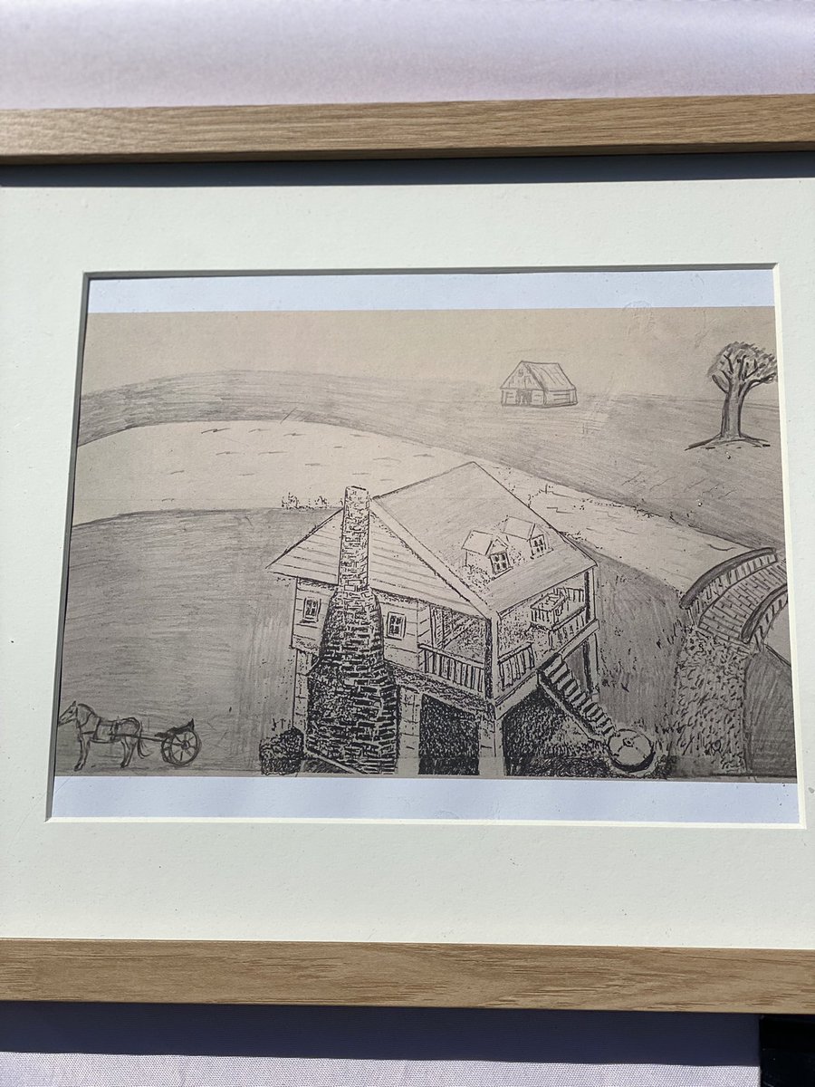 BIGWINEY68's tweet image. This how my ancestor was living during civil war time. Family lived on bottom floor. Hospital on top floor. #TonTon #Atakapaishak #coppercolor  #twostory #Carencrolouisiana  #leblancandgordonfamily @EyeMakeYouThink