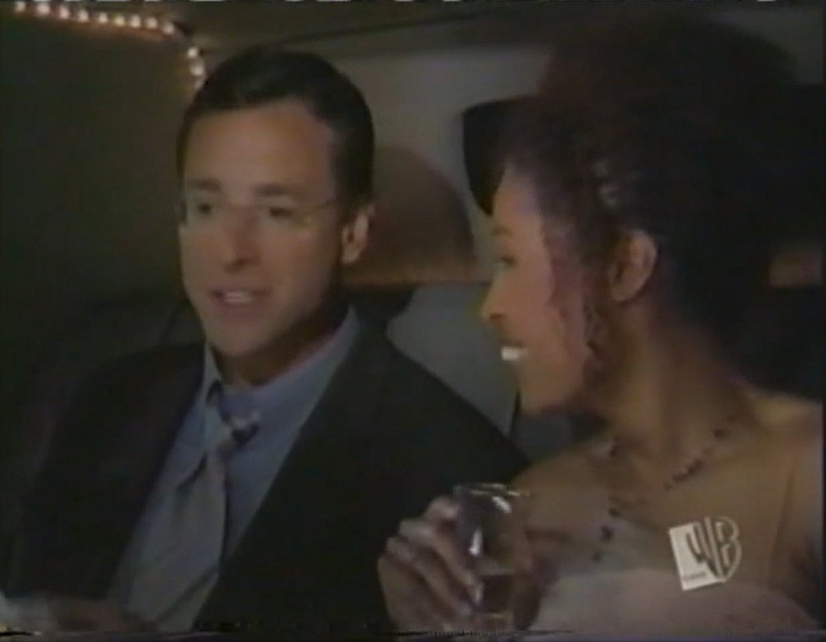 televisionaryZW's tweet photo. 9821. #RaisingDad "A Kiss is Still a Kiss" - The show remembered it had a reoccurring female character of roughly Bob Saget's age so we have to start a will they/won't they. Doesn't make for a very compelling A plot and the B & C plots are also pretty darn boring too. (D+) https://t.co/GeqLc7ivb0