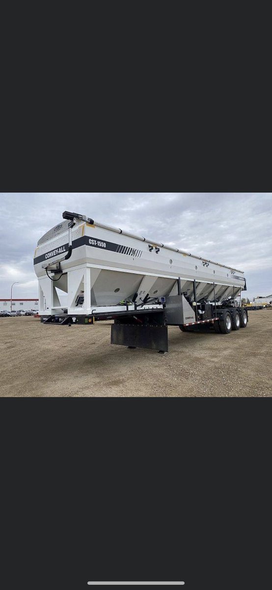Need more efficiency at seeding??
CST1550 ‘s in stock with and with out a scale. Also,  new Convey -All CSC 1545 side draw,  all new unit in stock
#conveyall #seedtender #flaman #sidedraw 204-851-4641