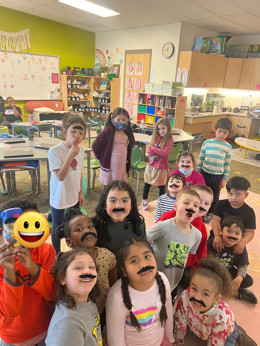 We MUSTACHE you a question! Today first graders practiced asking and answering questions about a non fiction text to better understand the main topic. Mustaches just make the lesson a little more silly 😊