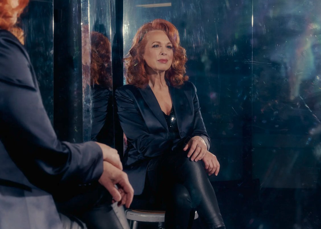 Step-mommy, sorry. <a href="/CaroleeCarmello/">Carolee Carmello</a> 

📷 : Evelyn Freja for The New York Times 

nytimes.com/2023/02/24/the…