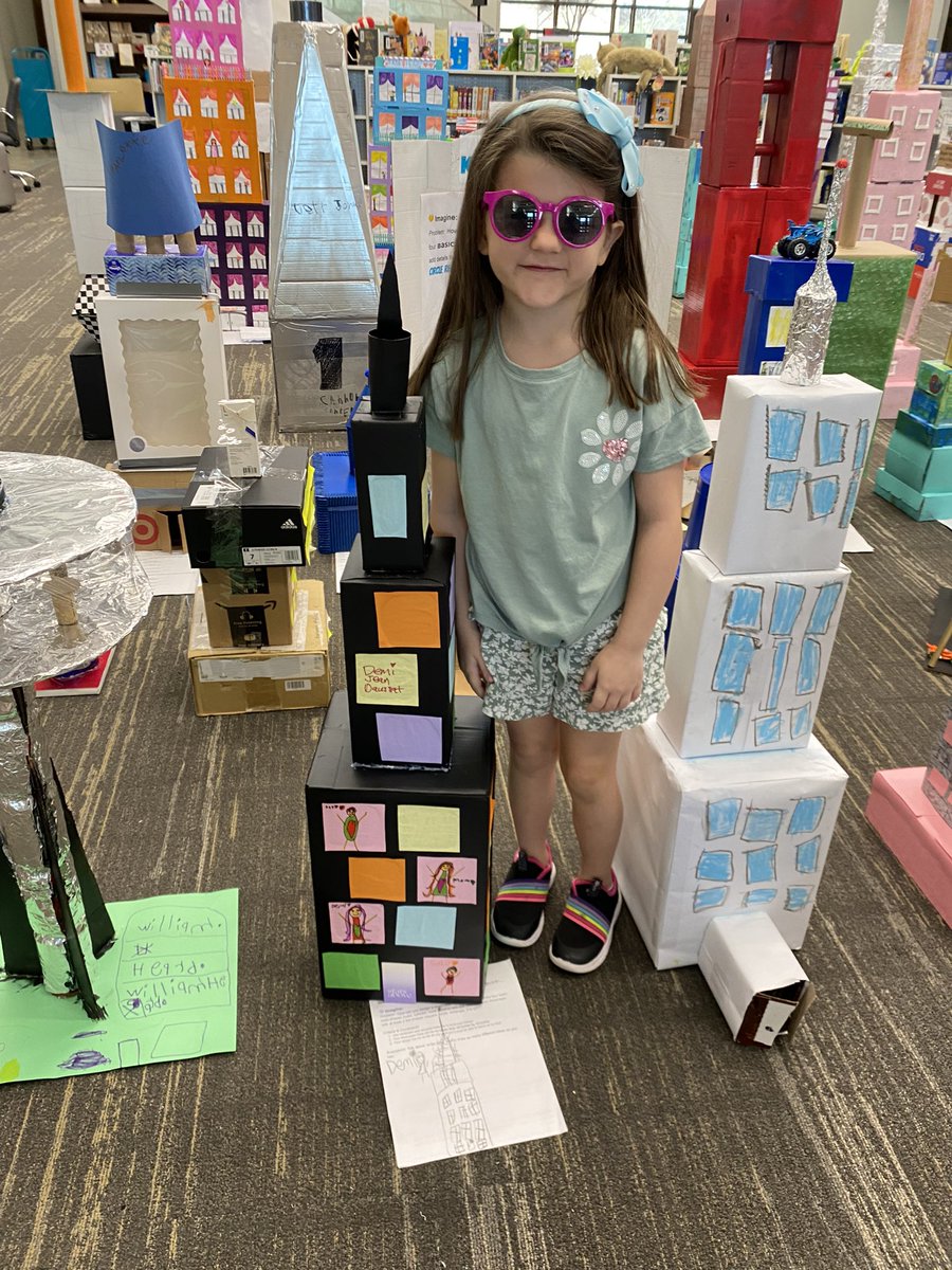 Our Cannon tower city! Kinder Cubs brought in skyscrapers with 2d & 3d shapes and they got to show off to our class! All my #CanKinder scholars were able to name shapes they used to engineer their amazing towers! @canSTEM #BeCannonProud ✌🏼❤️🐻👷🏼👷🏼‍♀️👷🏽‍♂️