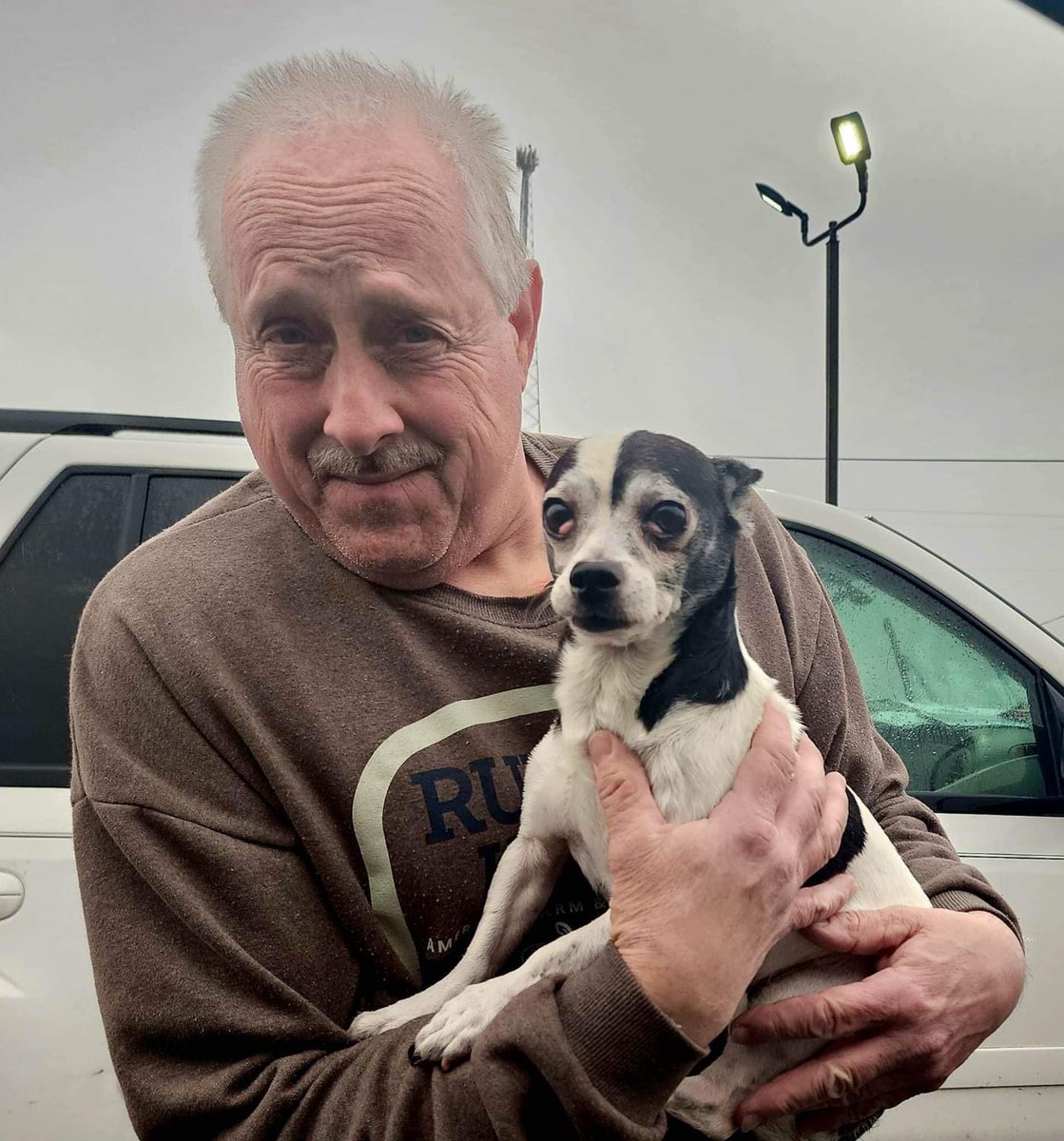 Just a few pics from Diego’s ride to safety yesterday! He’s enjoying running and playing at his foster home ❤️