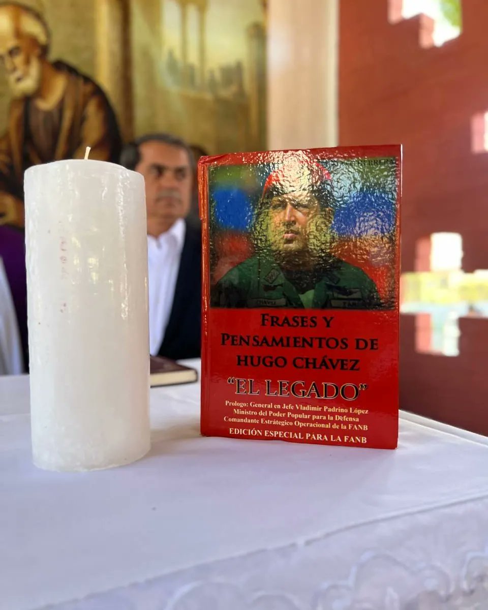 #SomosLosDeChávez

 Oraciones ecuménicas a Chávez desde el hospital militar de Caracas
El jefe de Gobierno del Distrito Capital informó del evento espiritual

<a href="/Anth0o15/">Anthony</a> <a href="/MaianaNoguera/">Maianabelenvolvio</a> <a href="/lilimar720/">lilimar</a> <a href="/pirela002/">pirela02 ☀️</a> <a href="/RazziLuis/">Robert Mora</a> @rafaela02101 @samanth0200 <a href="/Hoyo84993911/">Hoyo</a> <a href="/49Carita/">La carita 49</a>