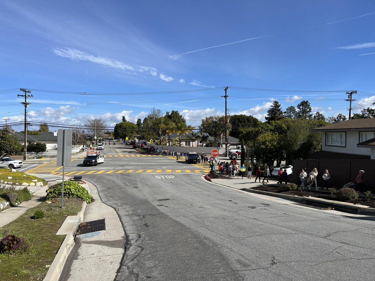 missarjasbi's tweet photo. Safety first! Successful evacuation drill at Silver Spur. Thanks to Lomita Sheriffs, @CherylDawson, Paul Young and our incredible staff for quickly, calmly and safely evacuation 530 @SS_Broncos Only one out of breath was me! https://t.co/ishNVRIo6O
