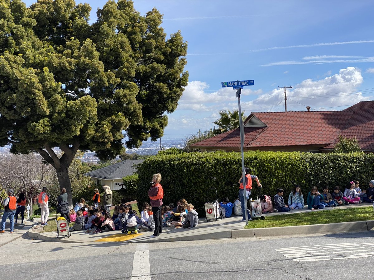 missarjasbi's tweet photo. Safety first! Successful evacuation drill at Silver Spur. Thanks to Lomita Sheriffs, @CherylDawson, Paul Young and our incredible staff for quickly, calmly and safely evacuation 530 @SS_Broncos Only one out of breath was me! https://t.co/ishNVRIo6O