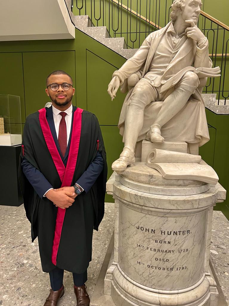 Dr_AlexBrianChi's tweet photo. Glad to have been inducted into the Royal College of Surgeons, England, MRCS(Eng). Grateful to all my mentors and teachers. I dedicate this to you.
#MRCS
#RCSENG https://t.co/VEWOIDltzP