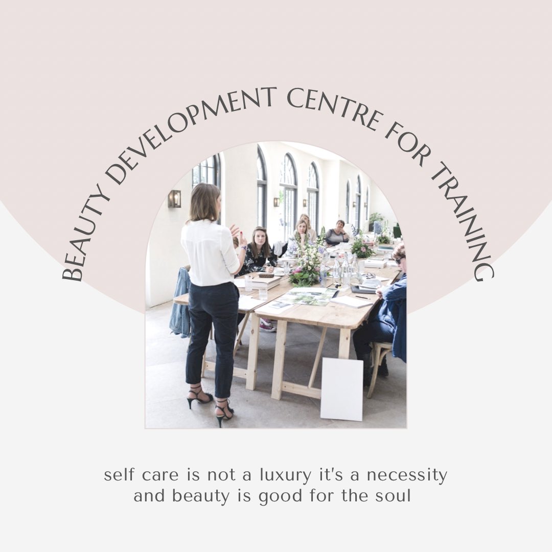 BDCtraining's tweet photo. .
طريق النجاح تجربة سريعة للنضج والتطور ومعرفة الذات 👸🏻..
.
#الرياض #مركز_تدريب #مدربات #نسائي #بيئة_تطوير #الرياض_الان ..
..
#Riyadh #ksa #tot #courses #OJT #Training #bdctraining https://t.co/qT5txWm4S4