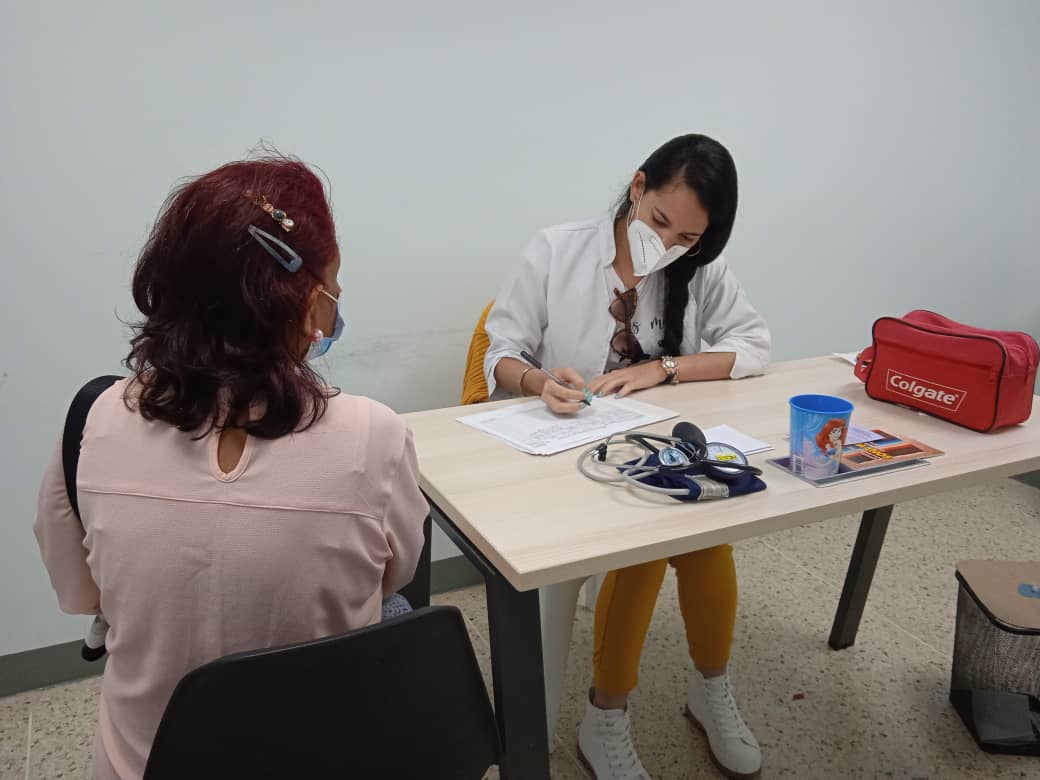 No puedes esperar construir un mundo mejor sin mejorar a las personas.

¡Feliz día internacional de la mujer!
  
#MujeresEnRevolución 🇨🇺#CubaPorLaVida 💖 #MejorEsPosible 💖 

<a href="/cubacooperaven/">Brigada Médica Cubana en Venezuela</a> <a href="/FMC_Cuba/">FMC de Cuba</a> <a href="/TeresaBoue/">@SecGFMC</a>