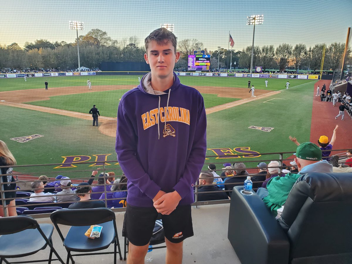 Gavin Wray tweet media