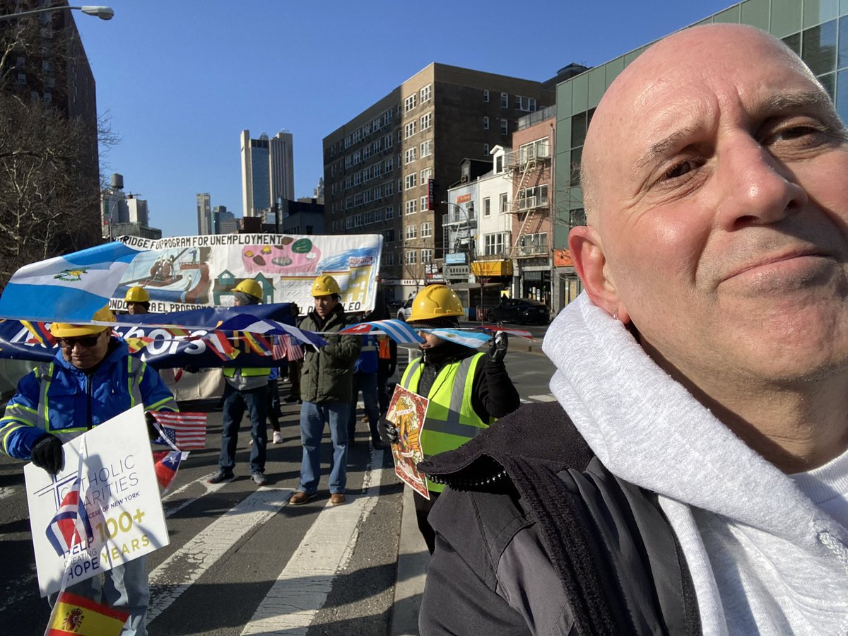 HarveyforNY's tweet photo. Proudly standing with #ExcludedWorkers this morning as we fight to ensure they receive the benefits these essential workers need and deserve. @WorkerJusticeNY https://t.co/ipuCifDxl4