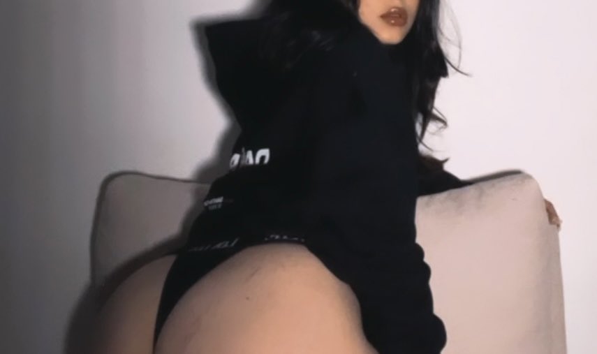 onlyella21's tweet photo. @WomenOfOnlyFans https://t.co/2PgISGyOyN https://t.co/vs3DUxkDmy