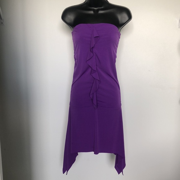 Joy2the11673933's tweet photo. So good I had to share! Check out all the items I'm loving on @Poshmarkapp from @Resilient_abril #poshmark #fashion #style #shopmycloset #tedbaker #gala #nike: https://t.co/7fCTxiB1xB https://t.co/rJFxNbdXja