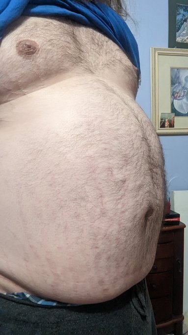 Here we are at the start. Over a gallon of water,~45 grams of beads, and a subway sandwich. https://t<a href="/tag/inflation"class="tags"><span>#inflation</span></a>