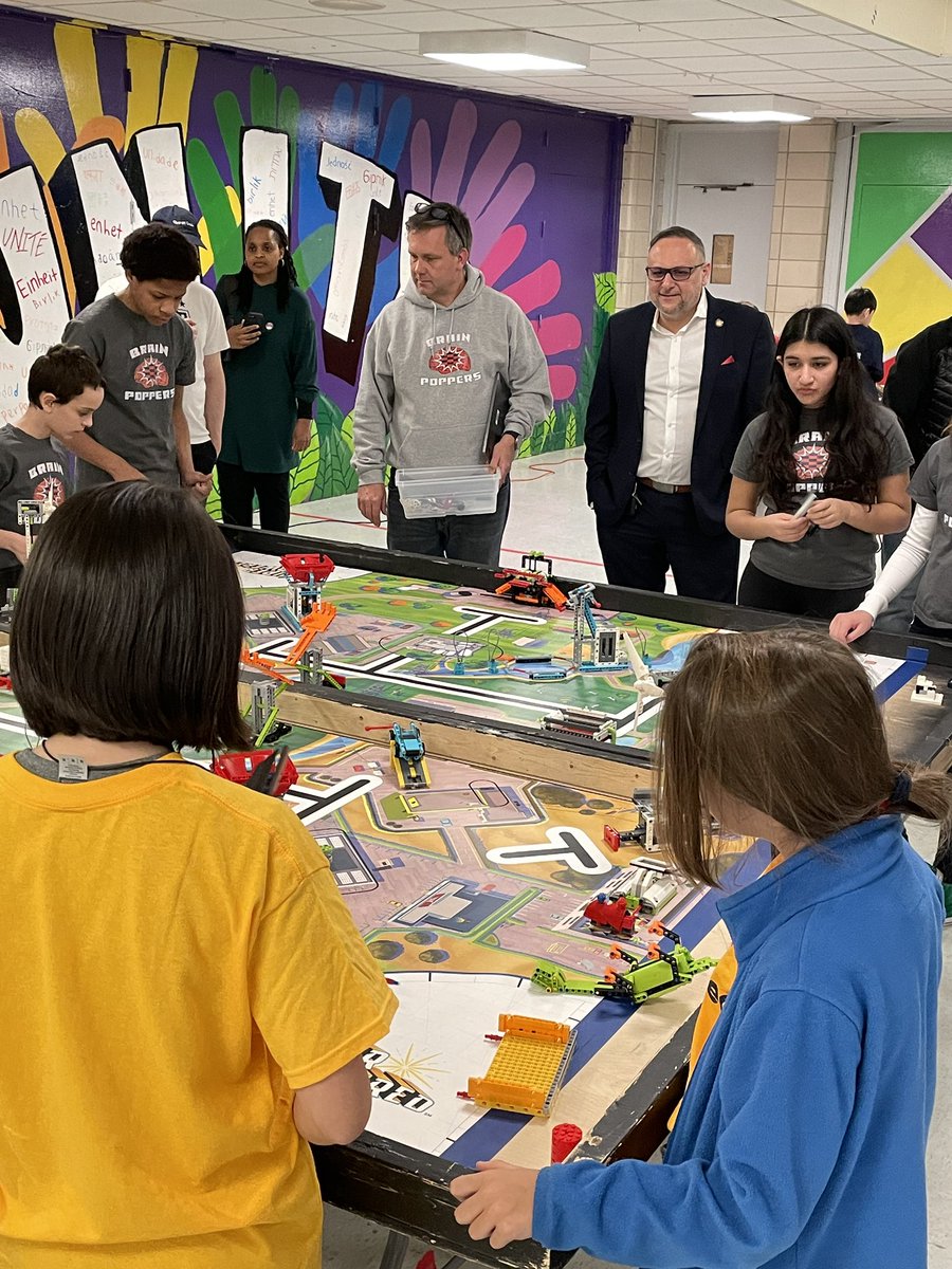 MichaelforNY's tweet photo. Great to join @nycfirst for the semi-finals of their #LegoLeague Championship hosted in #AD45 at @JohnDeweyBK! Seeing these students engage, build, and collaborate to create innovative solutions while competing was inspiring. Thank you for having me! π§±π€ https://t.co/dsPWZjLj46