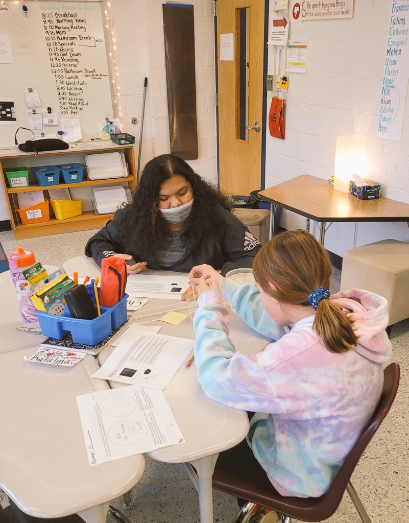 semanhmes's tweet photo. Pride is curious about H2O. 🤔Today we modeled the amount of available  💧 in the 🌎. https://t.co/Ao49vdpOaN
