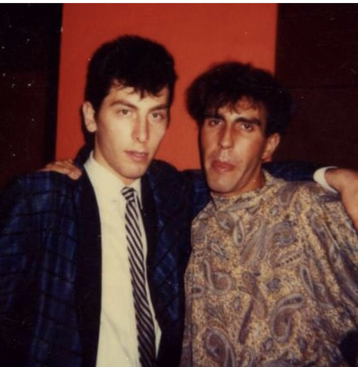 VIRGINRINGO's tweet image. Goodbye Killer Salvo.. Addio amico mio.. Che tu possa fare “mille porte” ai club lassù… #Killersalvo #Salvo #SioSi #Plastic #doorman #Milano #friends #porta #Rip