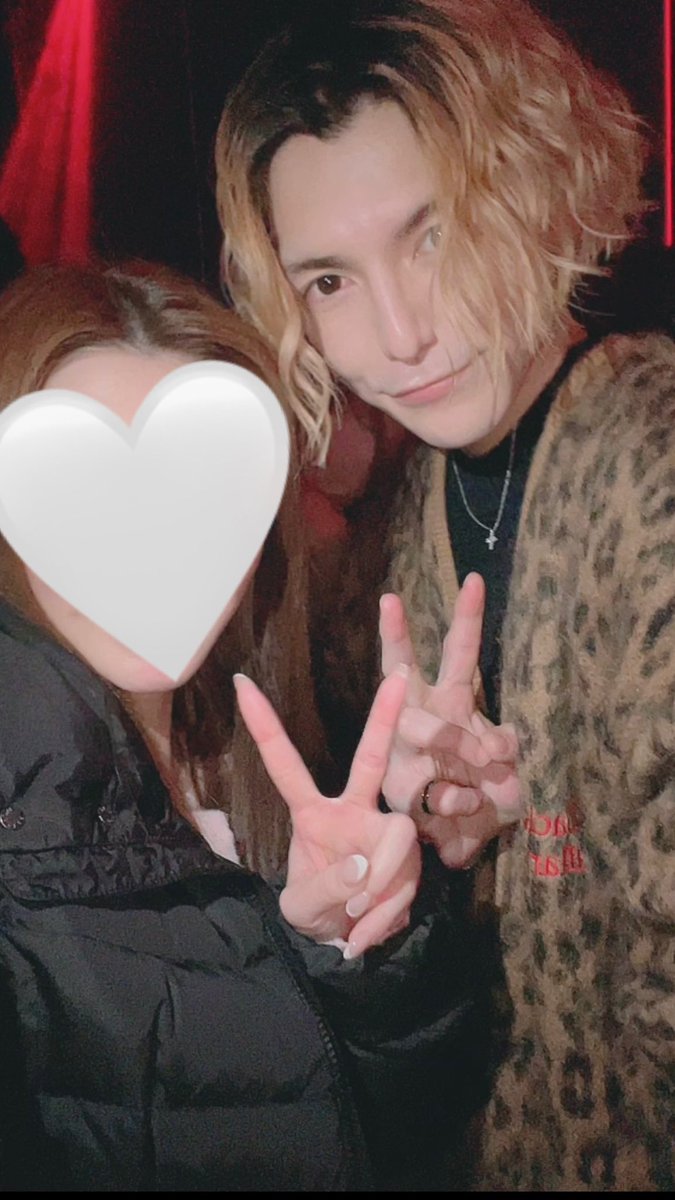 amimaru0910's tweet photo. ふぉい色気やばすぎた💜

#レペゼン
#レペゼンフォックス
#repezen
#RepezenFoxx 
#djfoy
#レペ狂い https://t.co/0WP7rvAcw2