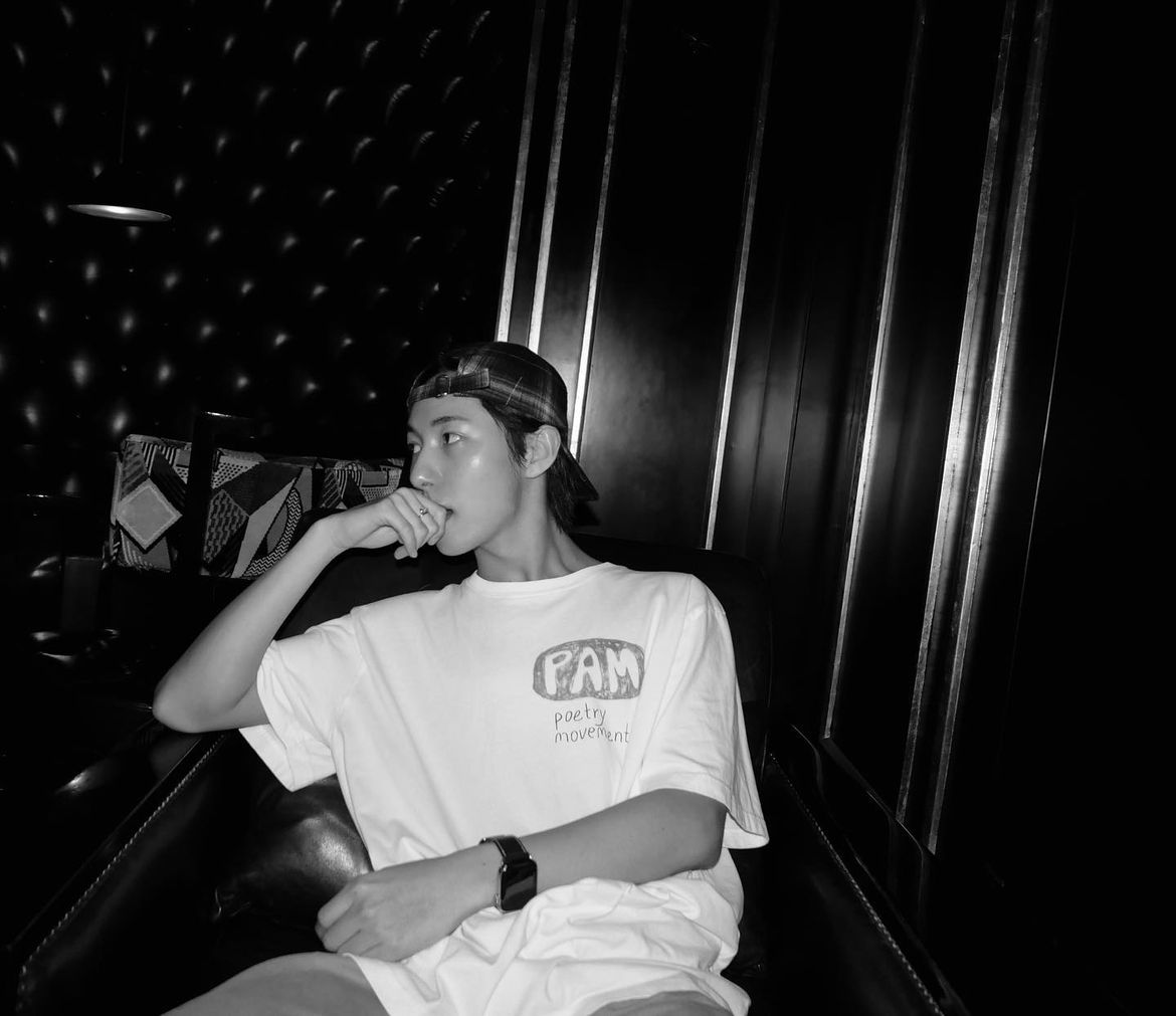 NCT__Indonesia's tweet photo. 🖼️ 230307 #RENJUN (yellow_3to3) IG Post (1) 🦊💖

🍹

☁️ #NCTDREAM @NCTsmtown_DREAM https://t.co/5l2f3L2SOm