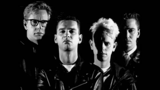 Dieg078's tweet image. All I ever wanted
All I ever needed
Is here in my arms
Words are very unnecessary
They can only do harm