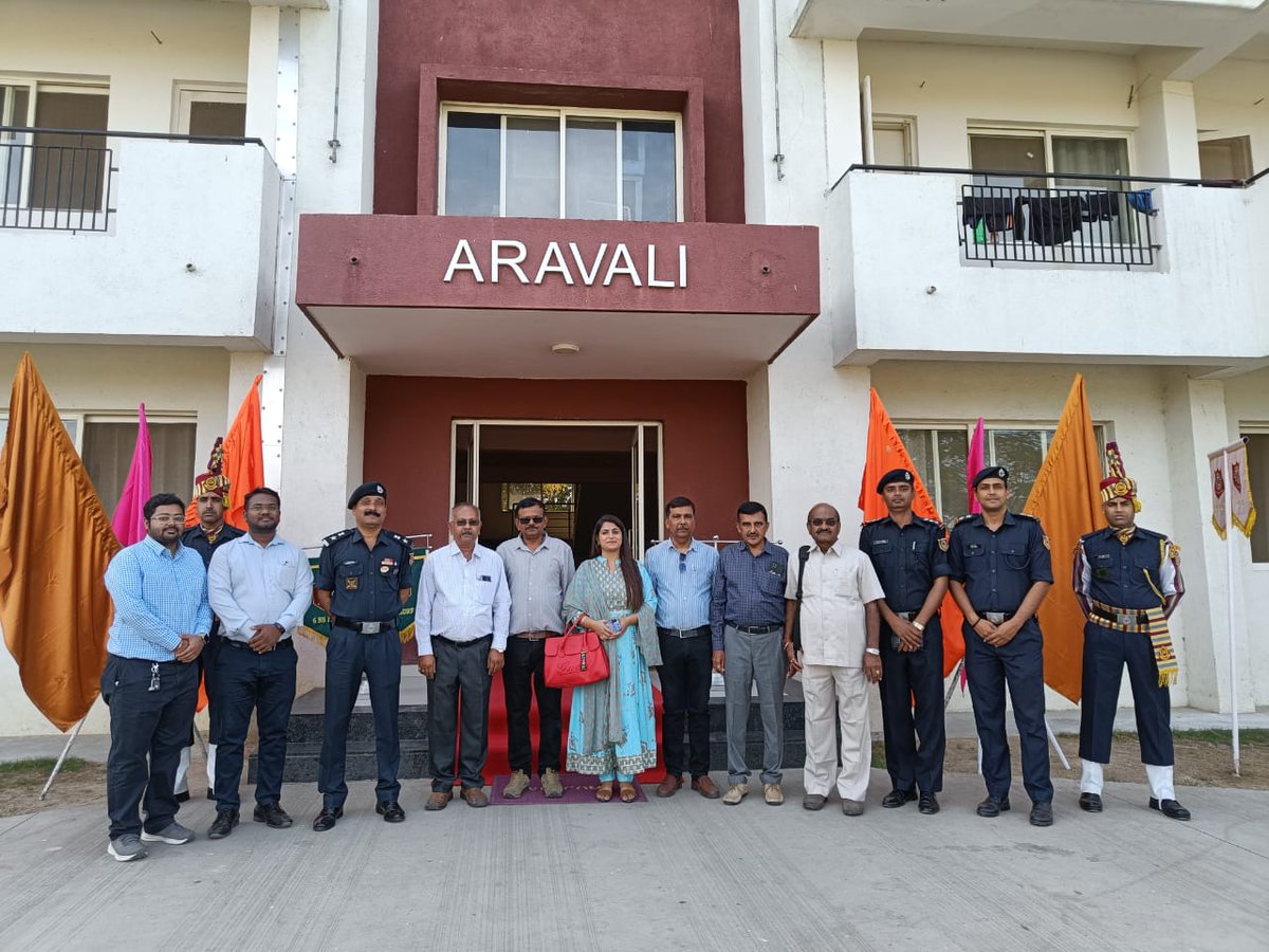 ThansinghCG's tweet photo. #Educationaltour
#TYEP14 #NationalIntegrity
#Varodara #gujrat #NYKS #Rajnandgaon #tribalDevelopment
#NDRF_Camp_BN6 @YASMinistry @Nyksindia @ITBP_official @NykChhattisgarh @nyksgujarat @TribalCgGov @ChhattisgarhCMO @PMOIndia @MinOfCultureGoI https://t.co/TojNDUCN37