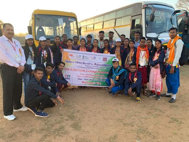 ThansinghCG's tweet photo. #Educationaltour
#TYEP14 #NationalIntegrity
#Varodara #gujrat #NYKS #Rajnandgaon #tribalDevelopment
#NDRF_Camp_BN6 @YASMinistry @Nyksindia @ITBP_official @NykChhattisgarh @nyksgujarat @TribalCgGov @ChhattisgarhCMO @PMOIndia @MinOfCultureGoI https://t.co/TojNDUCN37