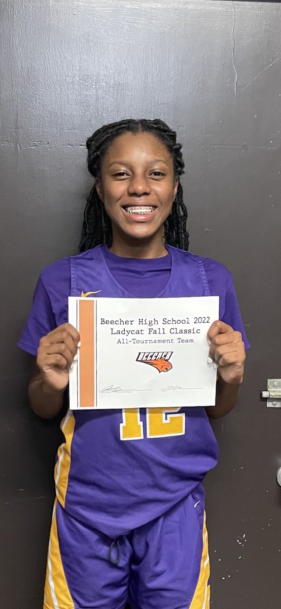 tfngbb's tweet photo. It’s never too late to wish Lauryn Jackson a HAPPY BIRTHDAY! 🎂🎁🎊 #numberoneinourhearts https://t.co/kMKUwbhq7L
