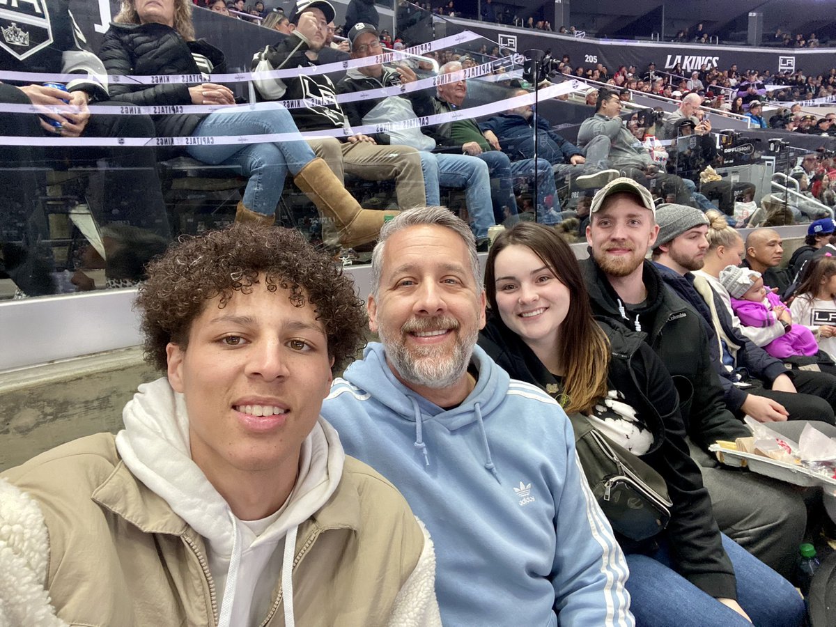 ryansickler's tweet photo. Took this crew tonight to watch millionaires fight on skates! @Kirs10_M @LAKings @Capitals https://t.co/JYpcXQPPpr