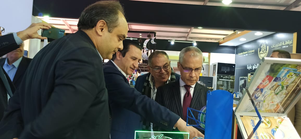 Mostafa_Mihraje's tweet photo. Heureux de ma visite au Salon #LibyaFood 2023 et ravi de rencontrer les 3 sociétés 🇨🇵 représentées : @Danone via Delice-Danone, #Eurogerm & #Chopin
Salon opportun 👍pour booster l'économie 🇱🇾 avant le #Ramadan
@AmbaFranceLibye @francediplo @MEDEF_I https://t.co/7UcHjTClOC