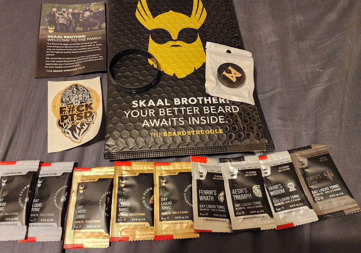 MrJasonRussell's tweet photo. Let the Sampler Pack battle commence! #TheBeardStruggle vs @livebearded 
One is already losing without a twitter 🤷‍♂️  Some solid offerings on both front. One is winning on the extras front the other on the smells. I'll check in as it goes! https://t.co/GvGjT9qa4s