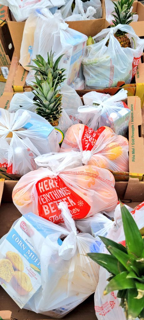 GJHGforLIFE's tweet image. @_cphilli2 @BTW_WRS @BookerWrs @Just_Wrapping @DrUyenTieu @RaulCollins16 @CodwellWRS  Today was another opportunity to put a smile on our communities face with the Booker T . Washington  High Food Distribution. All Stakeholders Matter. @HISD_Wraparound