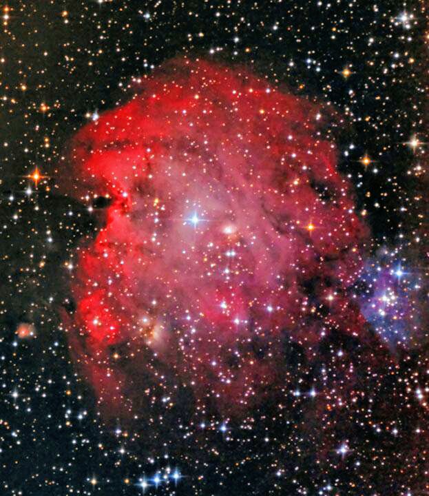 LeeAnneGibbon1's tweet photo. Sparkling Beauty..Another look at NGC 2175, the gorgeous open cluster of bright young stars embedded in the Monkey Head Nebula (NGC 2174) in Northern Orion. This celestial gem is located 6,350 light years away from the Solar System. #NGC2175 #NGC2174 #NEBULA #NASA #HUBBLE #STARS https://t.co/ON8Hzr2DC7