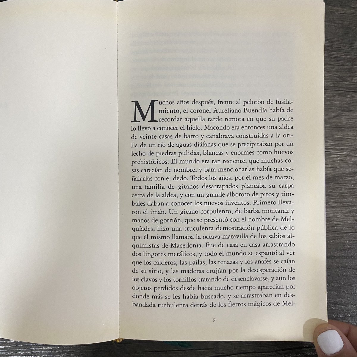 ¿QuéLeer? tweet media