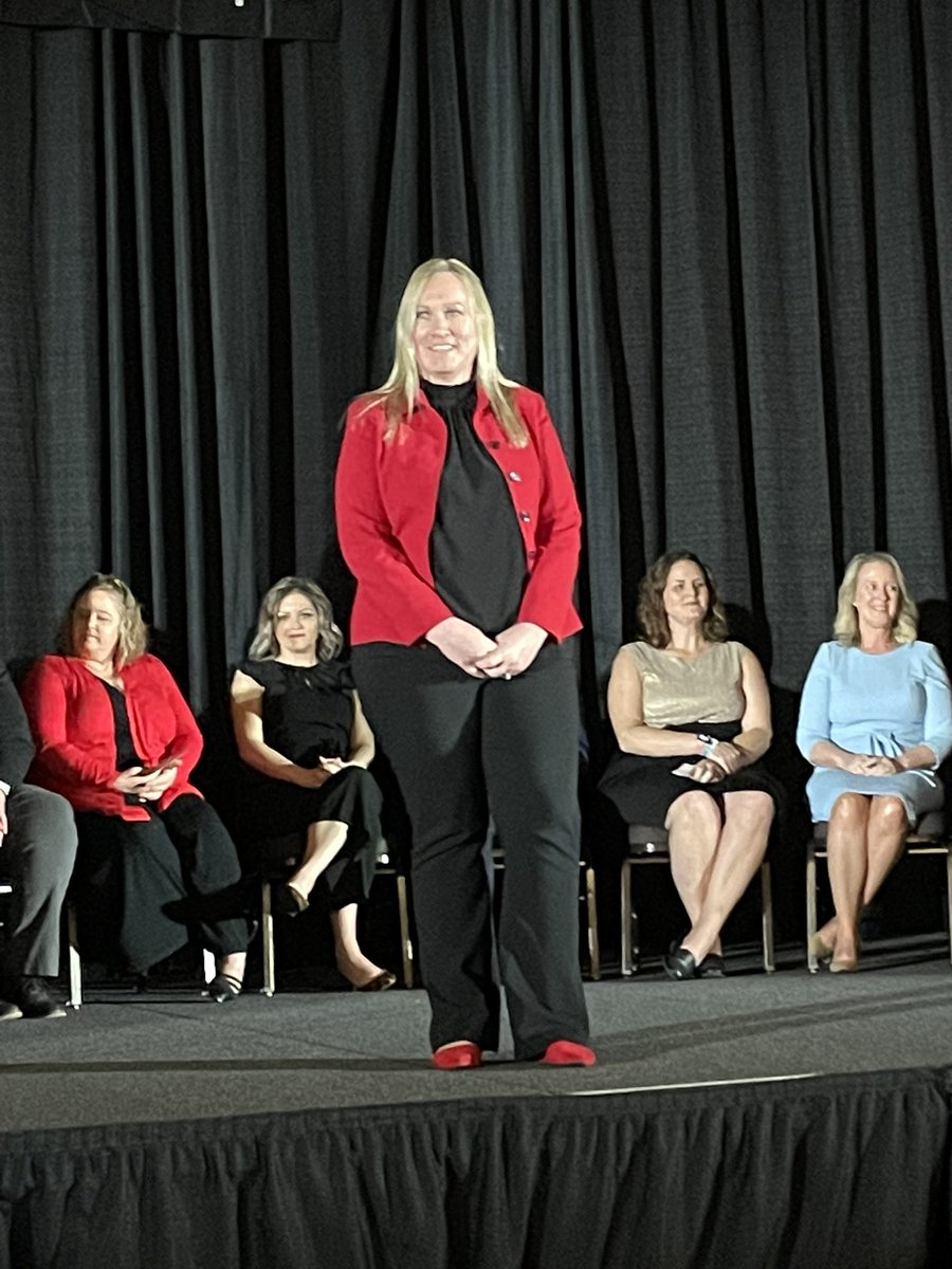 jennihayesedu's tweet photo. Congratulations to @Principal_ABG on being named Central Region’s Exemplary New Principal! #WeLeadMO #theneedtolead #MoAESP https://t.co/B97TwRUDUj