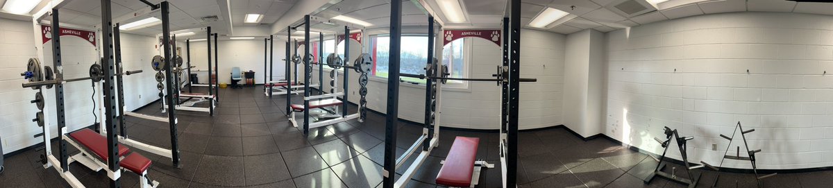 AMSFootball2's tweet photo. New and improved AMS weight room “The AMS Football Factory” 🐾

Football season is YEAR ROUND for the Cougars. Workouts are Mondays and Thursdays after school. Off-season grind is going to look different this year. 

Time to get to work. 
#BuiltDifferent #ACSCougarPride https://t.co/4QjfVwMwfN