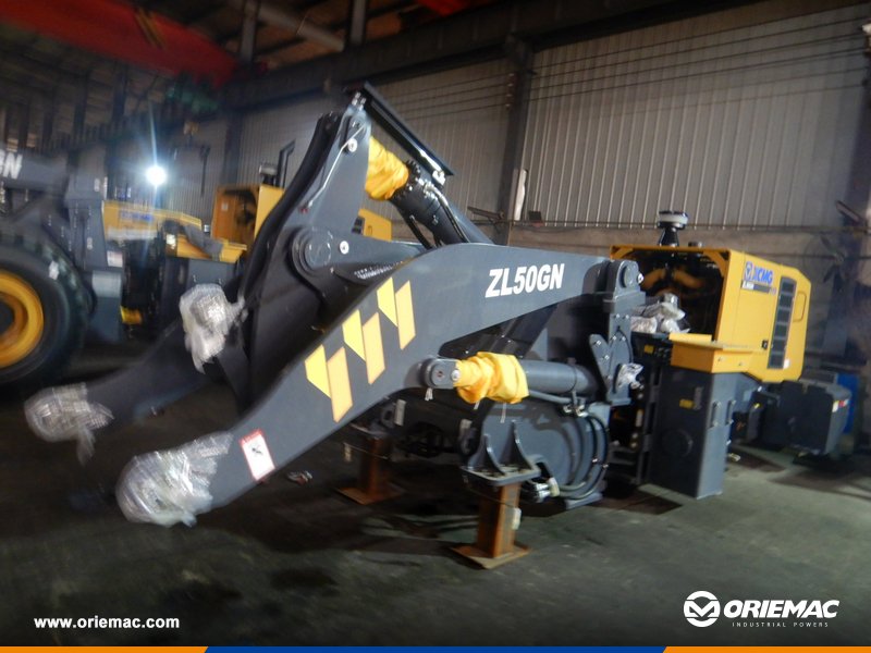 oriemaccn's tweet photo. 👉XCMG ZL50GN Wheel Loader👈
CONTACT 🖲 sales@oriemac .com
#xcmg #wheelloader #xcmgwheelloader #xcmgloader #loaders #construction #export #machinery #heavyequipment https://t.co/eFK2w5083W