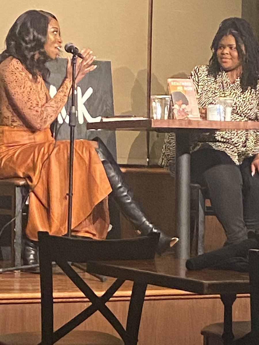 vanessaallegra's tweet photo. Black women are magical ✨⚡️💫⭐️ The sister circle was so refreshing. Shout out to the good Sis @sista_theology for being in these DC streets and CONGRATULATIONS to my new friend @FaitthB (and her Mom not pictured) on her literary accomplishment #RememberMeNow https://t.co/W5zxwC4dGE