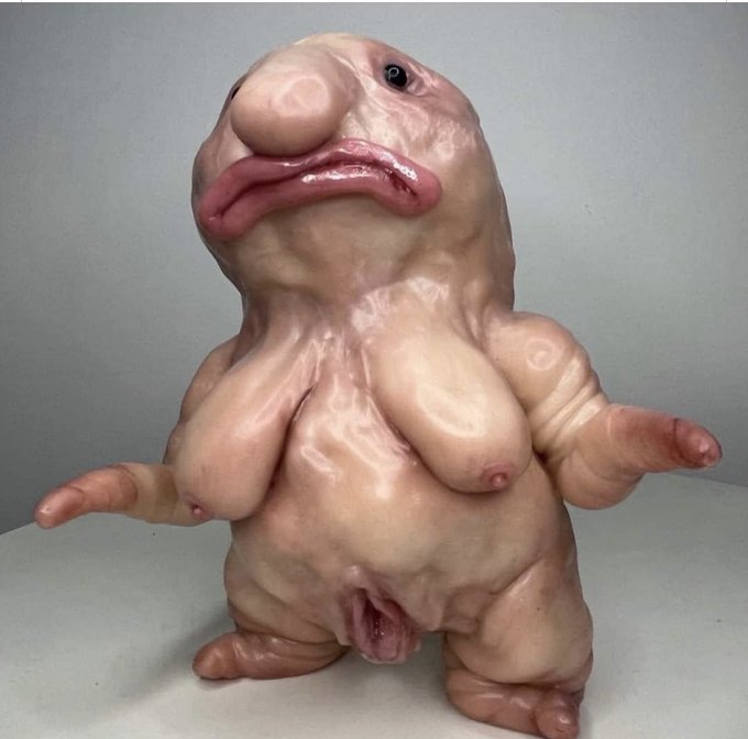 Fellas stop being so thirsty.That make 0-3&rsquo;s feel like they 10s&hellip; NIGGAS BE LIKE DAMN U SEXY AND THICK<a href="/tag/drake"class="tags"><span>#drake</span></a>