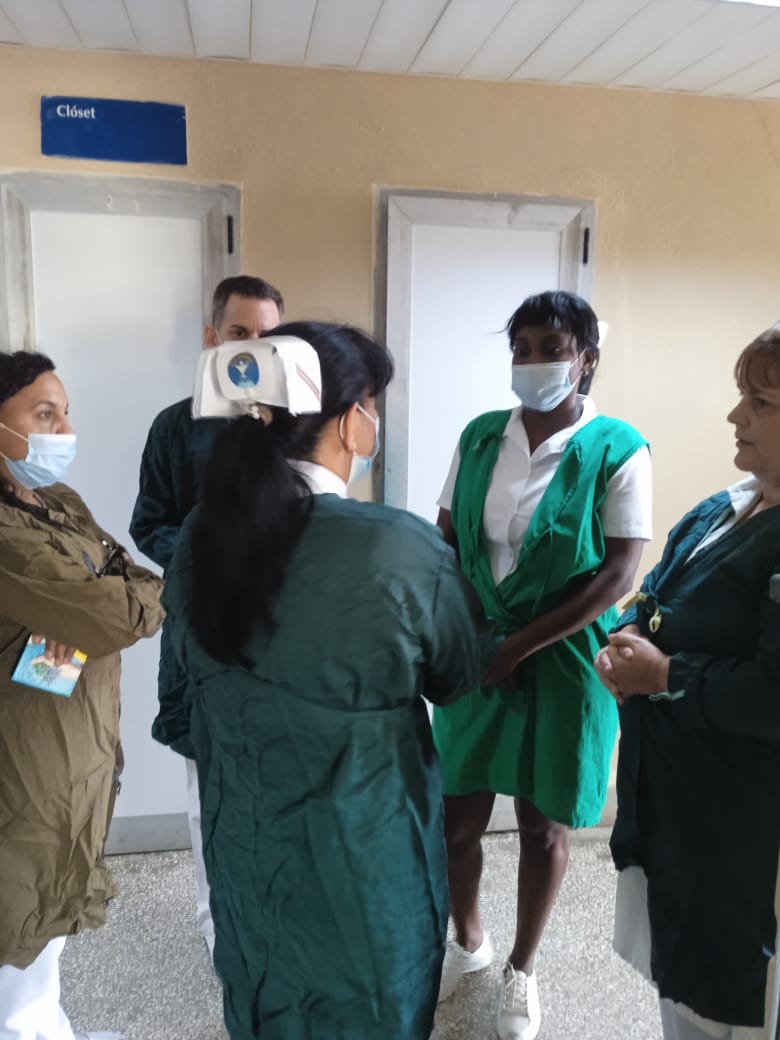 ArelysLic's tweet photo. Intercambio de experiencias entre los profesionales de Enfermería de la provincia de Sancti Spiritu y Ciego de Ávila. Mejor es posible 
#SomosCuba
#SomosContinuidad
#Latiravileño https://t.co/6tIq2Tpzes
