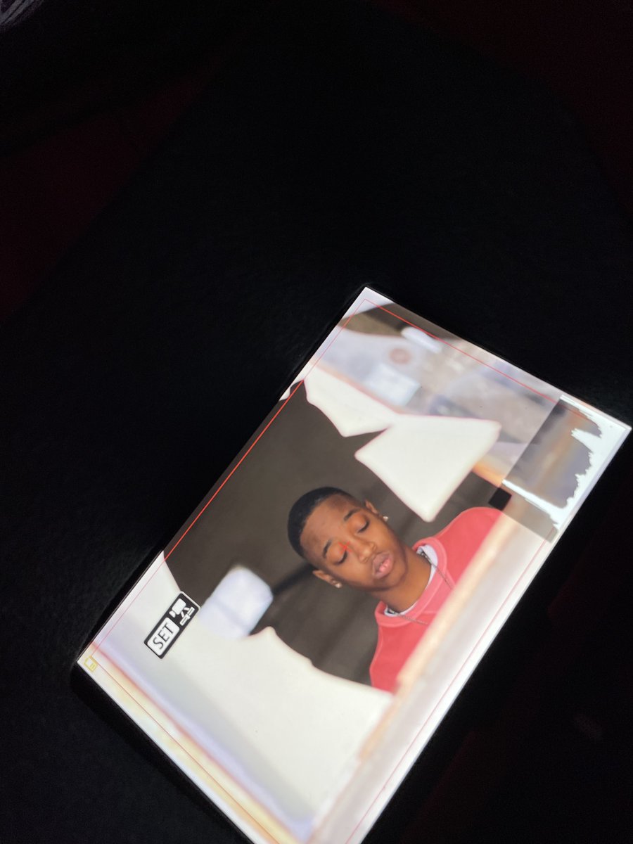 DailyMyle's tweet image. On set image from the latest episode of #VisualPerformance. Watch &quot;Painful Gains&quot; → youtu.be/k0lqmsVJ1W0