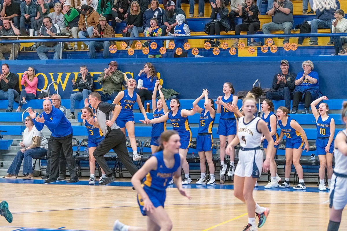 Midwest Xplosion (@xplosionmidwest) on Twitter photo I've preached forever that how you act and react when you're not in the game says as much about you as your performance on the court. This is what a TEAM is all about. <a href="/TRFProwlerGBB/">Prowler Girls Basketball</a> I've preached forever that how you act and react when you're not in the game says as much about you as your performance on the court. This is what a TEAM is all about. <a href="/TRFProwlerGBB/">Prowler Girls Basketball</a>