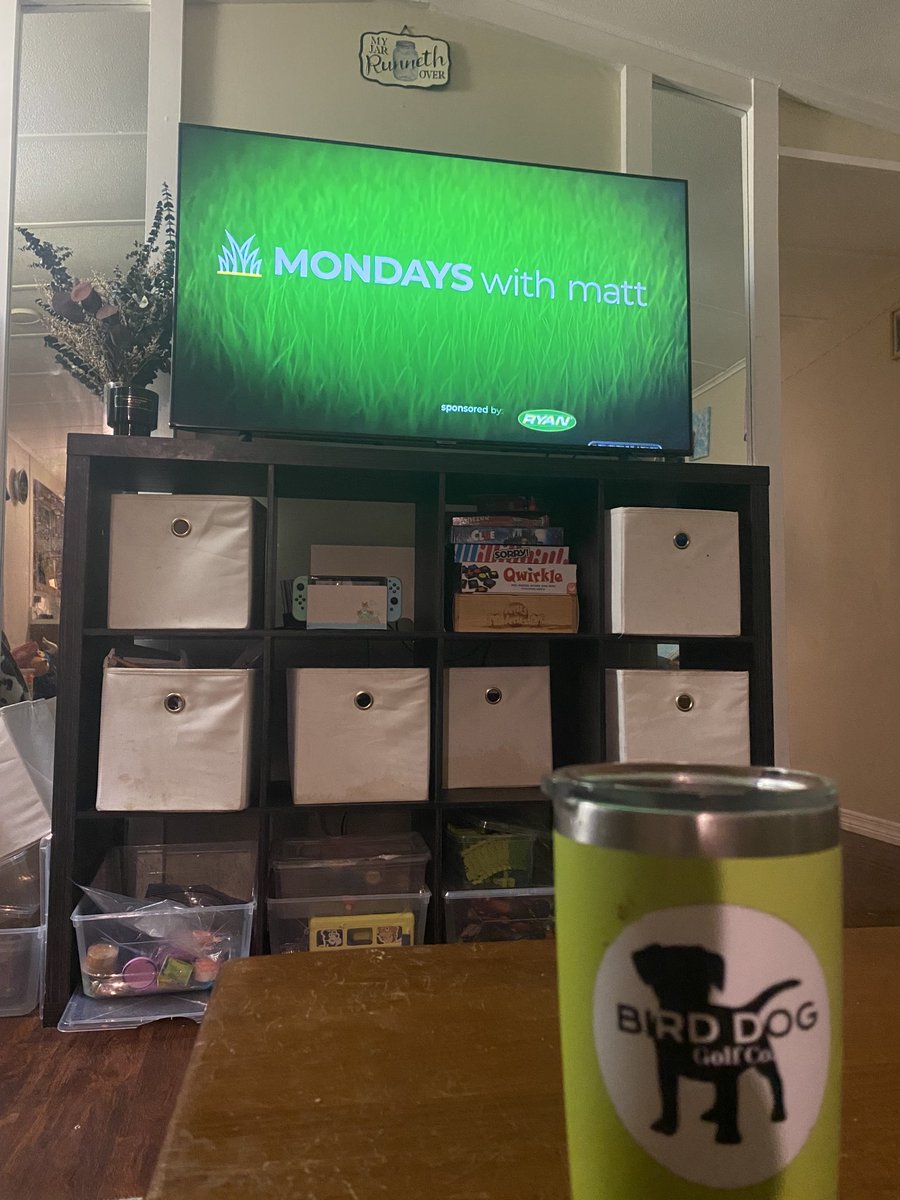 JonRoe47662433's tweet photo. The quite part of my day. Sun has set,kids are in bed, wife doing her self care things. Time for a bourbon and some quality entertainment #GCSAA #FGCSA #turftwitter #turfgrass https://t.co/YQUWoePEeH